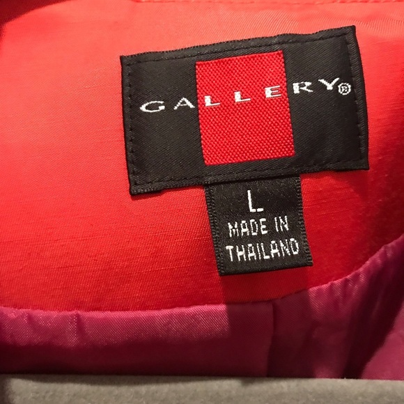 Women’s Coat-Size L - Picture 5 of 5